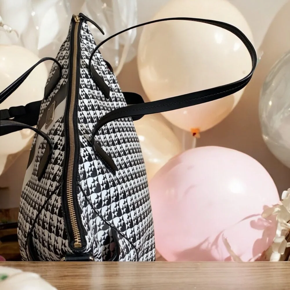 Kate Spade New York Adaira Baby Bag Penn Place Vinyl Black/White Print ♠️ - Picture 6 of 16